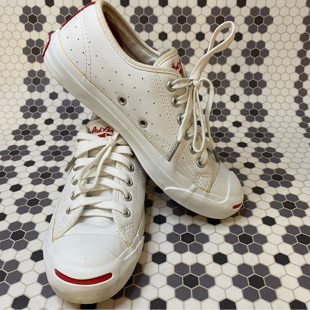 Vintage Jack Purcell white perforated leather low top Women’s size 6 Men’s 4.5